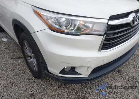 2015 Toyota Highlander Xle V6 z USA, uszkodzony, nr VIN 5TDKKRFHXFS091272